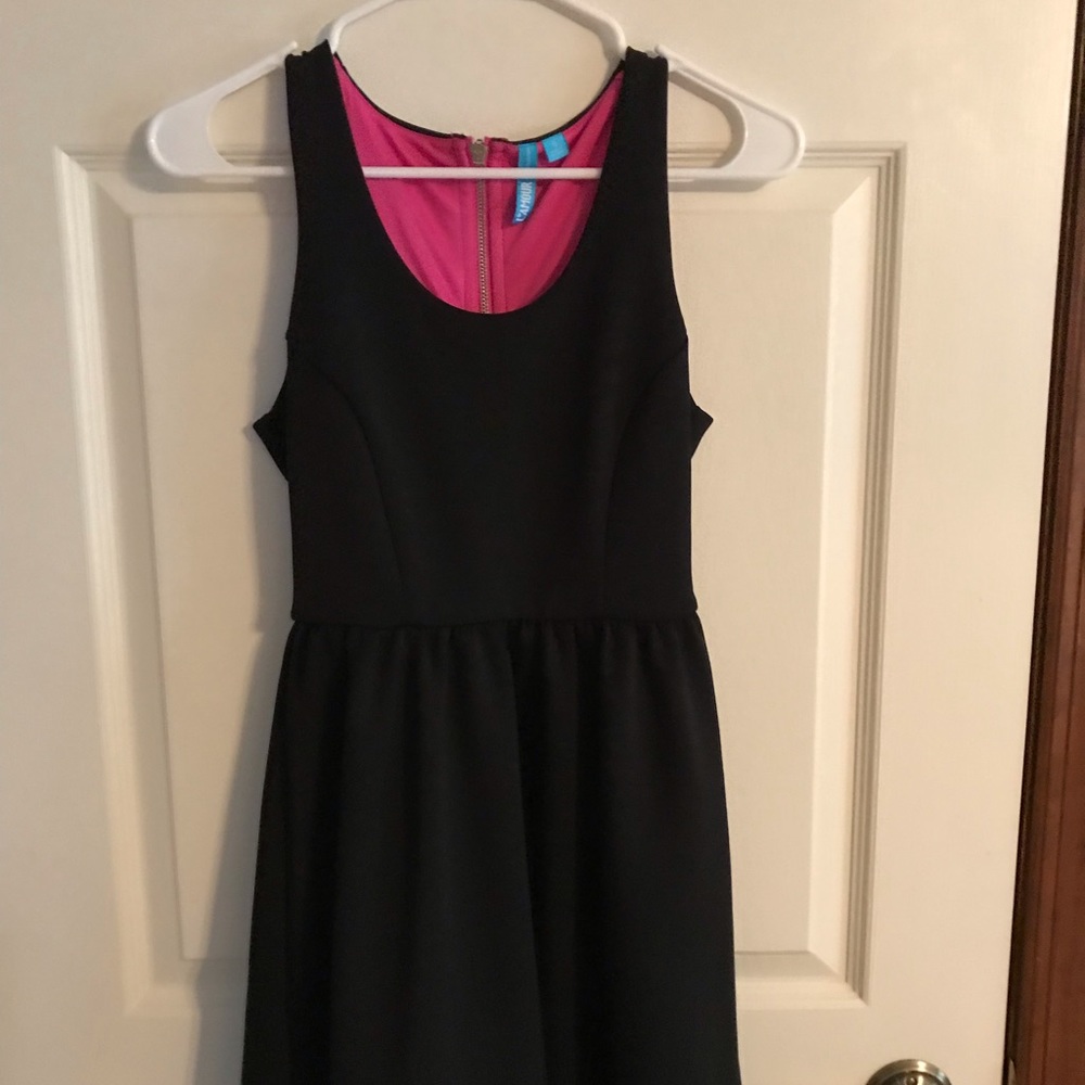 Black sleeveless dress size small